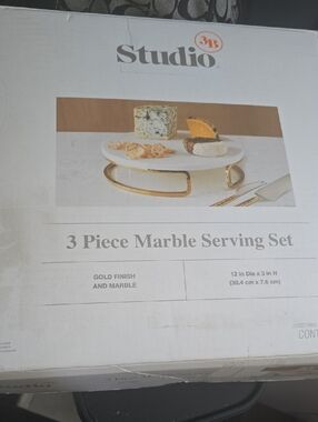 3B Studio 3 Piece Set White Marble Serving Platter with Gold Base